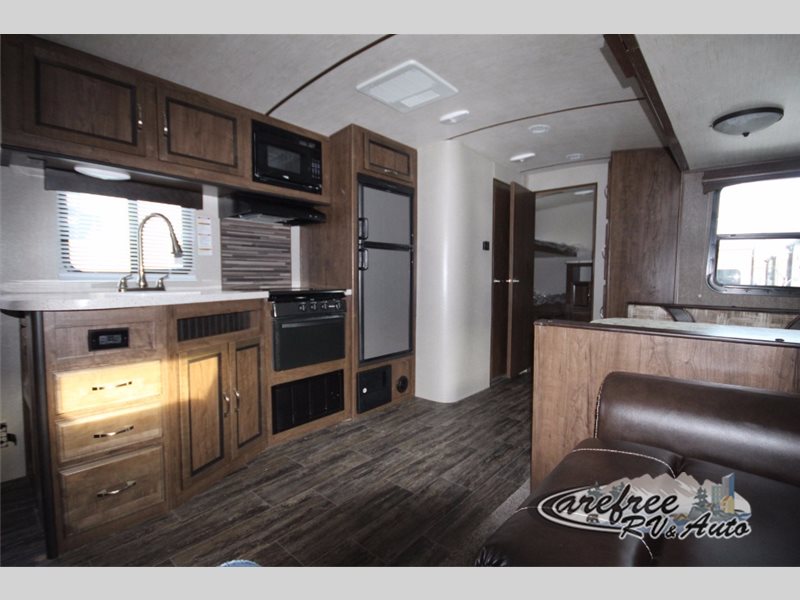 Cruiser Radiance Ultra-Lite Travel Trailer Interior